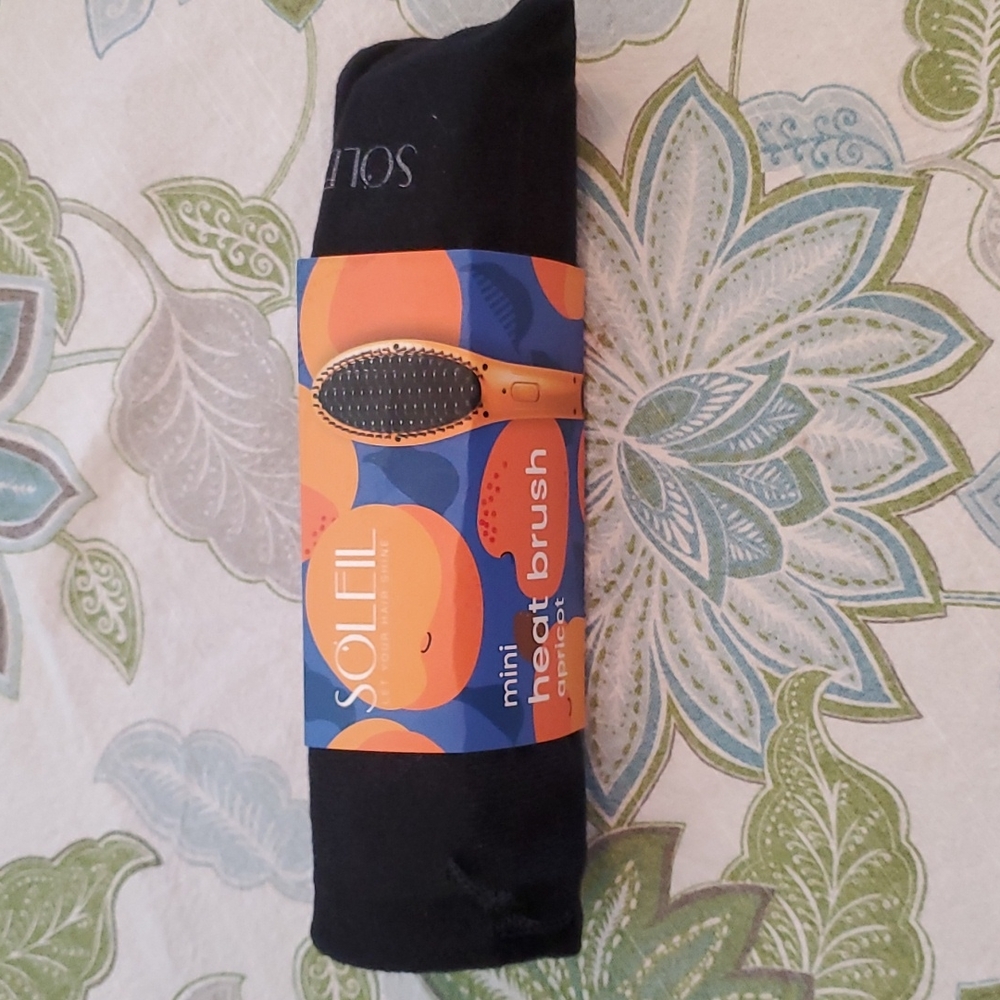 Mini heat brush